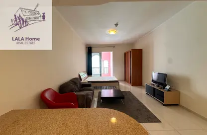 Apartment - Studio - 1 Bathroom for rent in Viva West - Viva Bahriyah - The Pearl Island - Doha