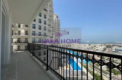 Balcony image for: Apartment - 3 Bedrooms - 3 Bathrooms for rent in Floresta Gardens - Floresta Gardens - The Pearl Island - Doha, Image 1