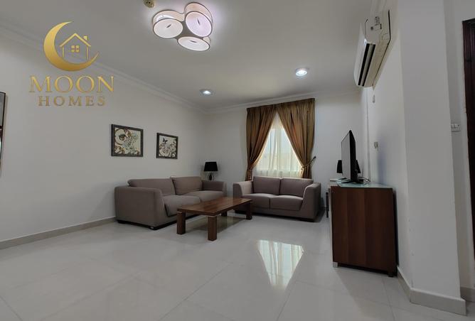 997233 - Property Image 2