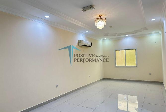 970011 - Property Image 3