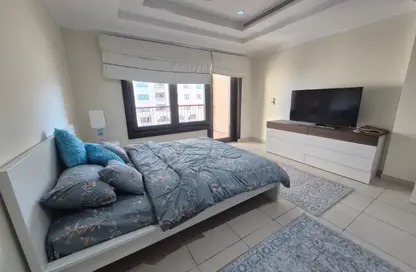 Apartment - Studio - 1 Bathroom for rent in Tuscan Tower - Porto Arabia - The Pearl Island - Doha