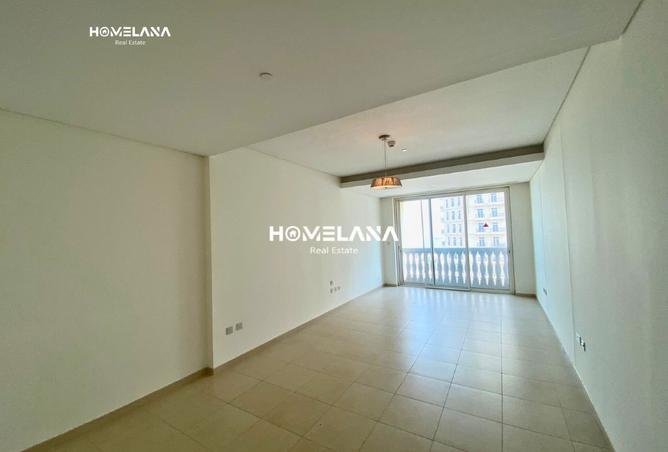 983294 - Property Main Image