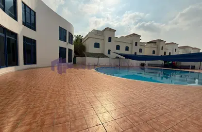 مجمع سكني - 5 غرف نوم - 5 حمامات للايجار في شارع النعيجة - غرب الهلال - الهلال - الدوحة