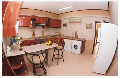 Villa - 3 Bedrooms - 3 Bathrooms for rent in Abu Hamour - Doha