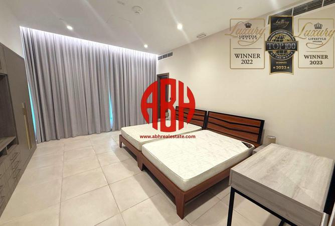 973817 - Property Image 2