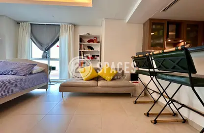 Apartment - Studio - 1 Bathroom for rent in Viva East - Viva Bahriyah - The Pearl Island - Doha