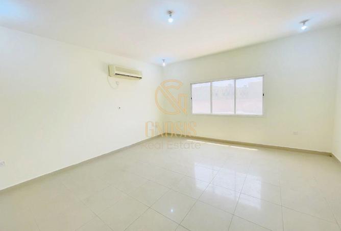 942927 - Property Image 2