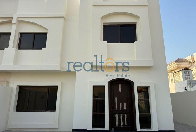 934498 - Property Image 3