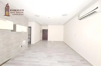 Apartment - 2 Bedrooms - 2 Bathrooms for rent in Al Maamoura - Al Maamoura - Doha