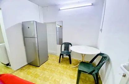 Apartment - 1 Bedroom - 1 Bathroom for rent in Al Mansoura - Al Mansoura - Doha