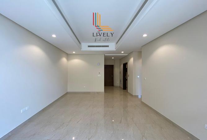 931008 - Property Image 2
