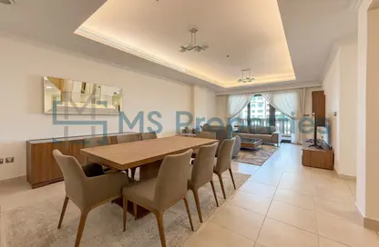 Apartment - 2 Bedrooms - 3 Bathrooms for rent in West Porto Drive - Porto Arabia - The Pearl Island - Doha