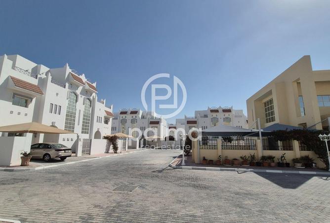 971720 - Property Image 2