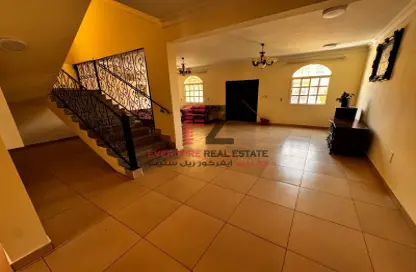 مجمع سكني - 5 غرف نوم - 5 حمامات للايجار في شارع عمار بن ياسر - العزيزية - الدوحة