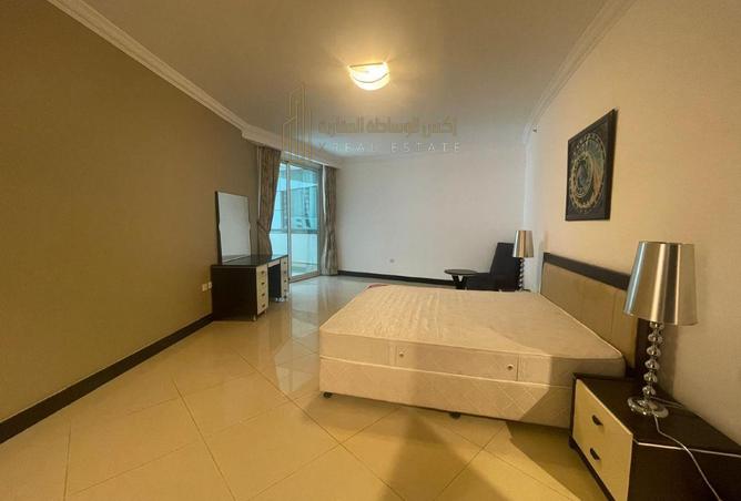 970742 - Property Image 2