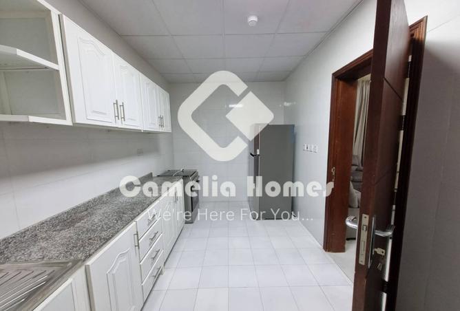 982693 - Property Image 2