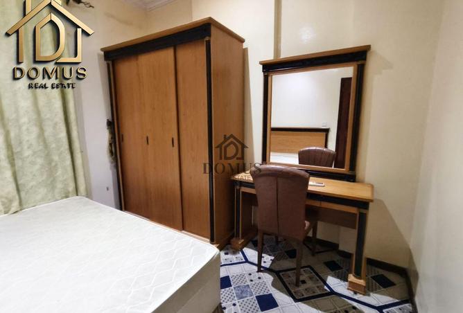 943017 - Property Image 2