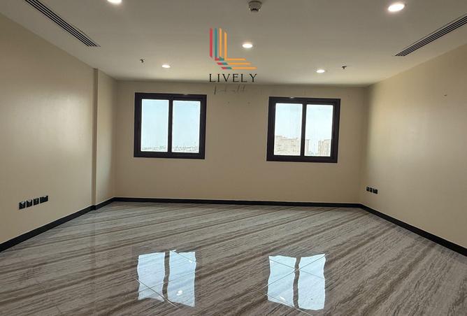 960209 - Property Image 2