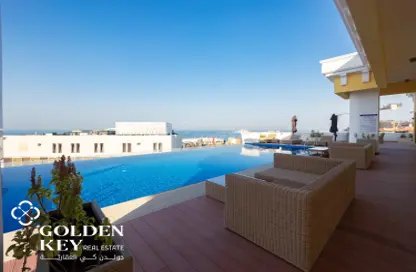 شقة - 2 غرف نوم - 3 حمامات للايجار في حدائق جاردينو - فيلات جاردينو - جزيرة اللؤلؤة - الدوحة