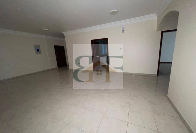 933446 - Property Image 3