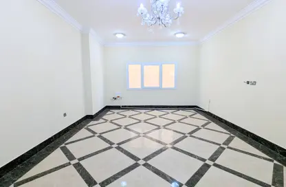Apartment - 2 Bedrooms - 2 Bathrooms for rent in Muntazah 7 - Al Muntazah - Doha