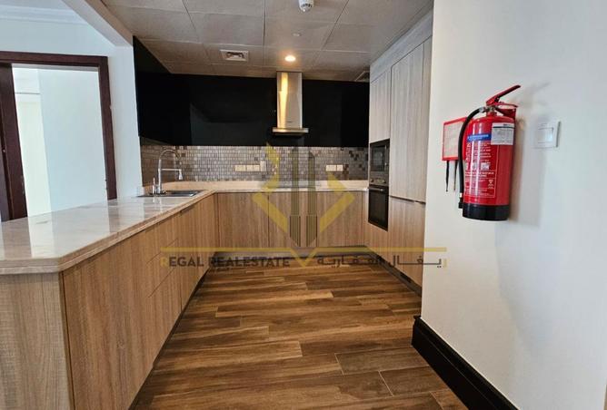 952819 - Property Image 3