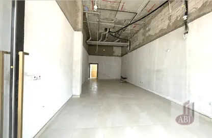 Shop - Studio for rent in Old Airport Road - Old Airport Road - Doha