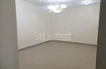 Apartment - 3 Bedrooms - 2 Bathrooms for rent in Souk Al gharaffa - Al Gharrafa - Doha