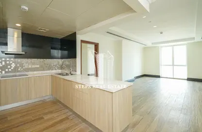 Apartment - 1 Bedroom - 2 Bathrooms for rent in Viva West - Viva Bahriyah - The Pearl Island - Doha