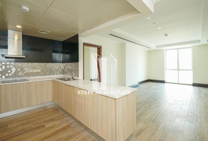 Apartment - 1 Bedroom - 2 Bathrooms for rent in Viva West - Viva Bahriyah - The Pearl Island - Doha