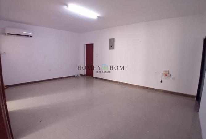 968339 - Property Main Image