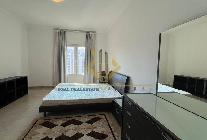 969604 - Property Image 3