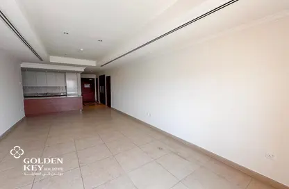 Apartment - Studio - 1 Bathroom for rent in East Porto Drive - Porto Arabia - The Pearl Island - Doha