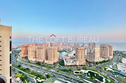 Apartment - 1 Bedroom - 2 Bathrooms for rent in Abraj Bay - Abraj Quartiers - The Pearl Island - Doha