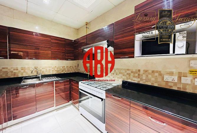 1000767 - Property Image 3