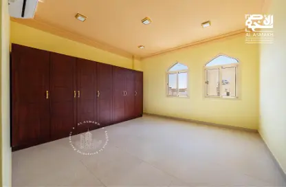 شقة - 2 غرف نوم - 2 حمامات للايجار في شارع النصر - النصر - الدوحة