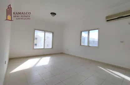 Apartment - 2 Bedrooms - 2 Bathrooms for rent in Hadramout Street - Doha Al Jadeed - Doha