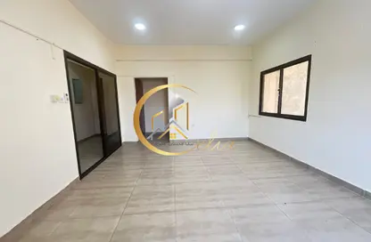 شقة - 2 غرف نوم - 2 حمامات للايجار في شارع النعيجة - النعيجة - الدوحة