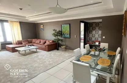 Apartment - 1 Bedroom - 2 Bathrooms for rent in West Porto Drive - Porto Arabia - The Pearl Island - Doha