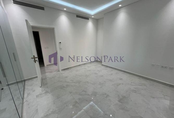 948340 - Property Image 3