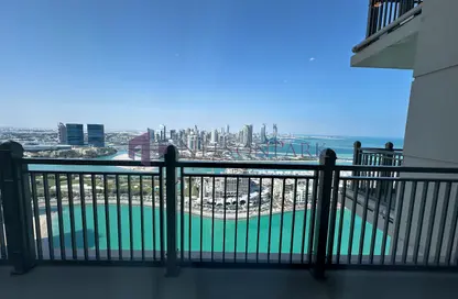 Apartment - 2 Bedrooms - 3 Bathrooms for rent in Abraj Bay - Abraj Quartiers - The Pearl Island - Doha