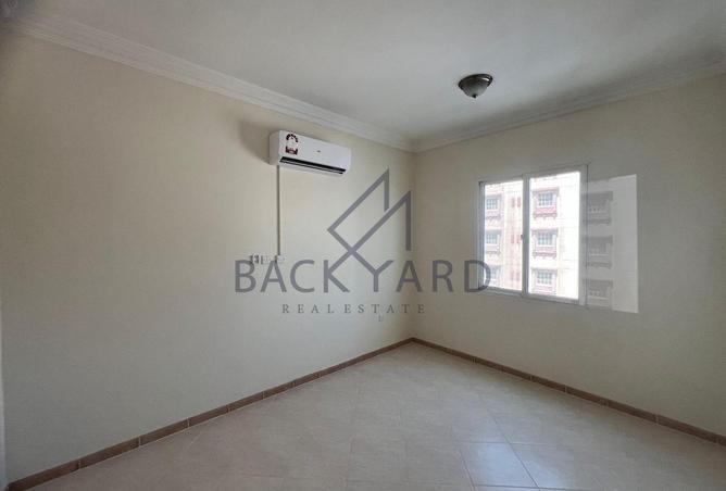 955950 - Property Image 2
