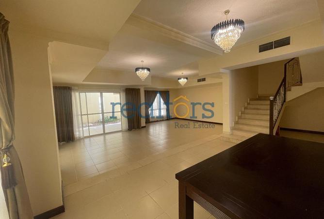 1009775 - Property Image 3