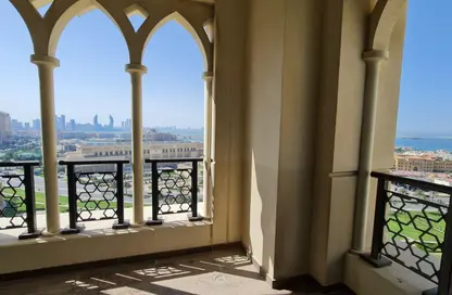 Apartment - 1 Bedroom - 2 Bathrooms for rent in Viva West - Viva Bahriyah - The Pearl Island - Doha