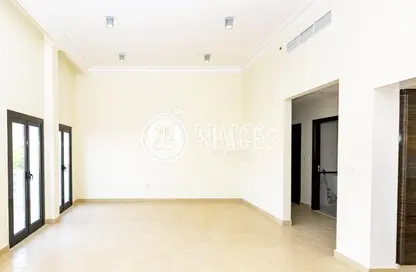 Apartment - 3 Bedrooms - 3 Bathrooms for rent in Carnaval - Qanat Quartier - The Pearl Island - Doha