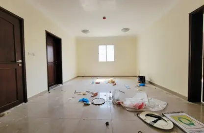 Apartment - 1 Bedroom - 2 Bathrooms for rent in Al Themar Street - Umm Ghuwailina - Doha