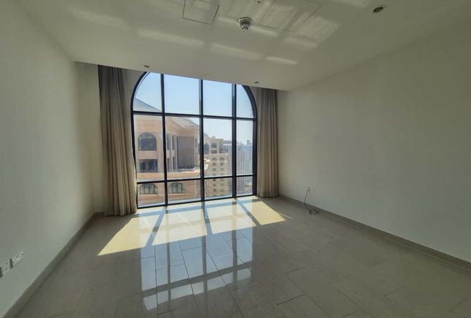 945790 - Property Image 2