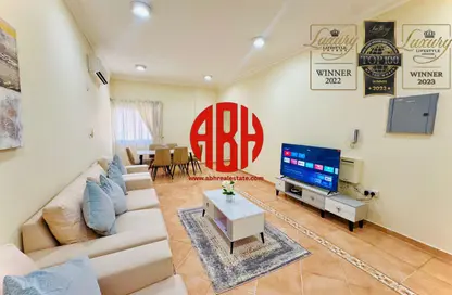 Apartment - 2 Bedrooms - 2 Bathrooms for rent in Abu Talha Street - Fereej Bin Omran - Doha