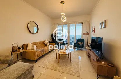 Apartment - 2 Bedrooms - 3 Bathrooms for sale in Viva East - Viva Bahriyah - The Pearl Island - Doha