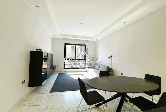 960177 - Property Image 2